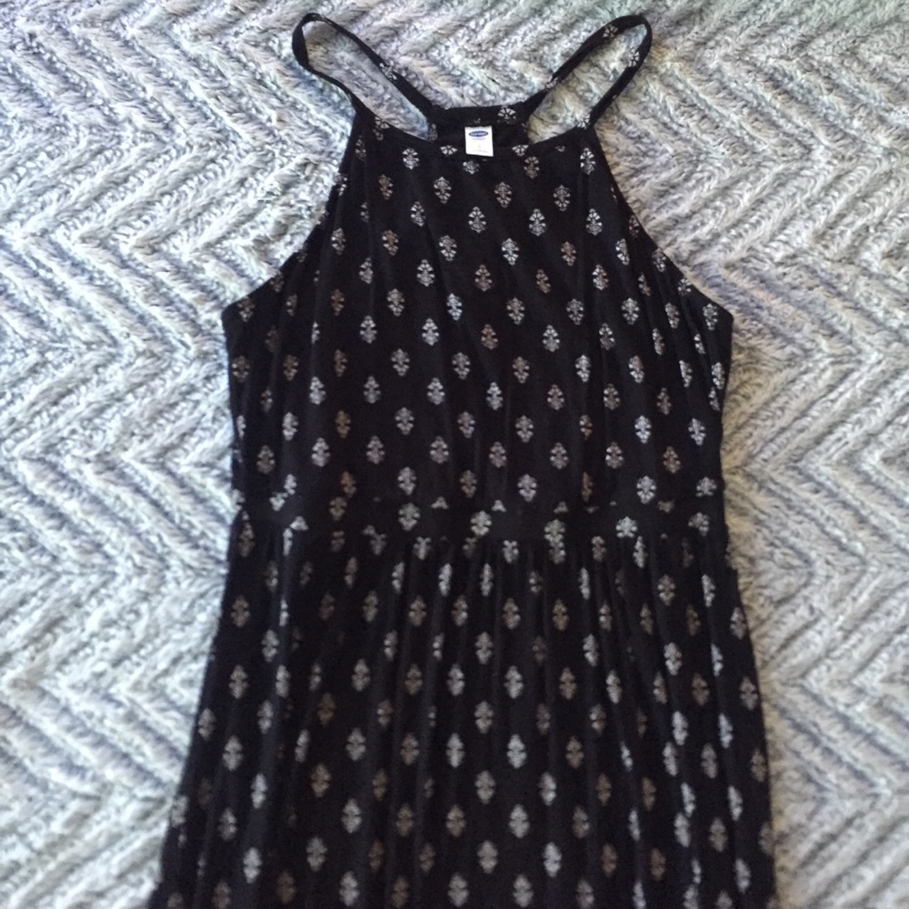 —2 for $20–Old Navy Black & White Maxi Dress Sz L